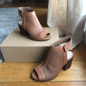 Vince Camuto Lavette Heels